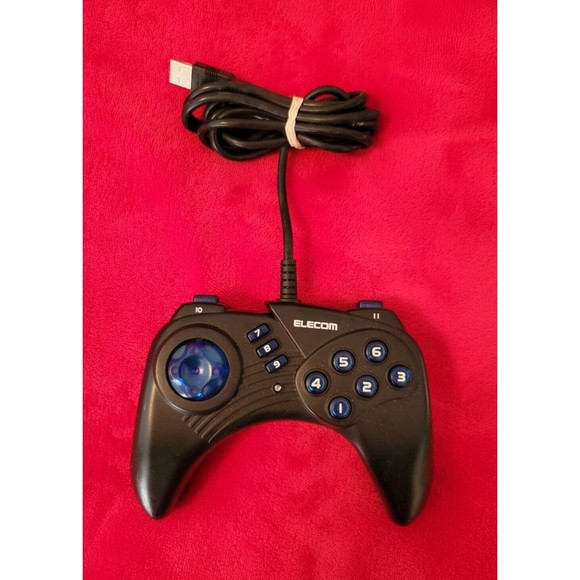 ELECOM USB Game Controller Pad 11 button Gaming Black JC-U711BK - Picture 1 of 5